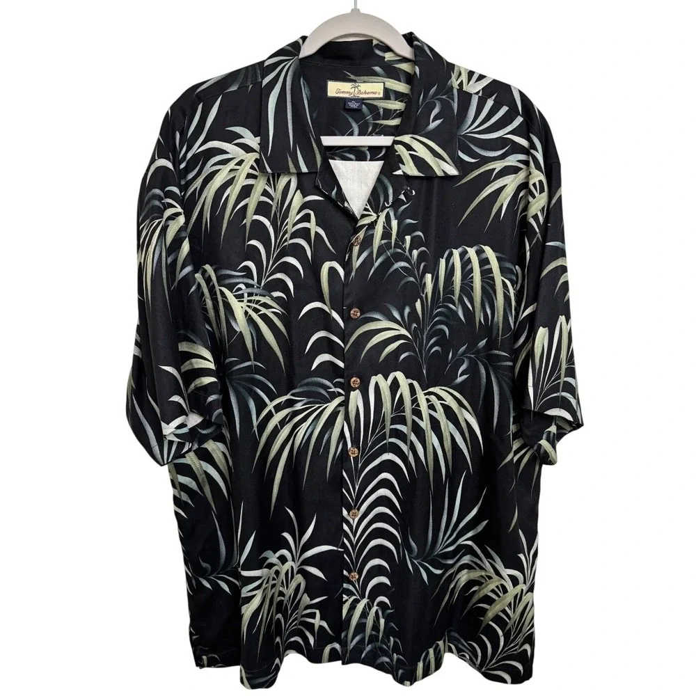 Tommy Bahama 100% Silk Hawaiian Shirt Men's Sz XL Black Palm Green Leaves Button